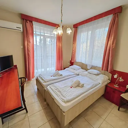 Hotel Nora
