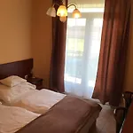 Hotel Nora Ξενοδοχείο
