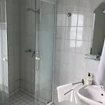 Hotel Nora 2*