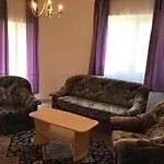 Hotel Nora 2*
