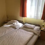 Hotel Nora 2*