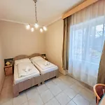 Ξενοδοχείο Hotel Nora 2*