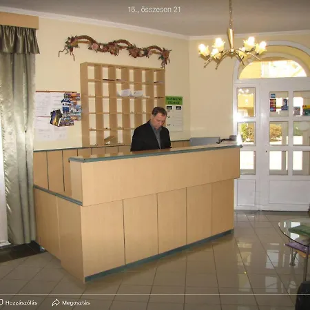 Nora Hotel