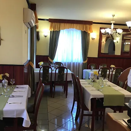 Hotel Nora Hotel 2*