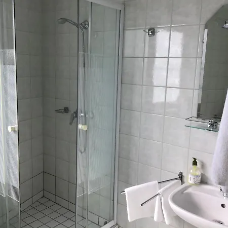Nora Hotel 2*