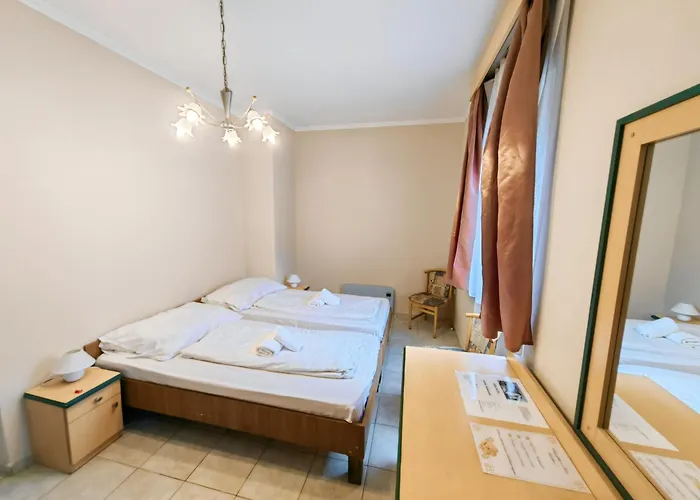 Nóra Hotel
